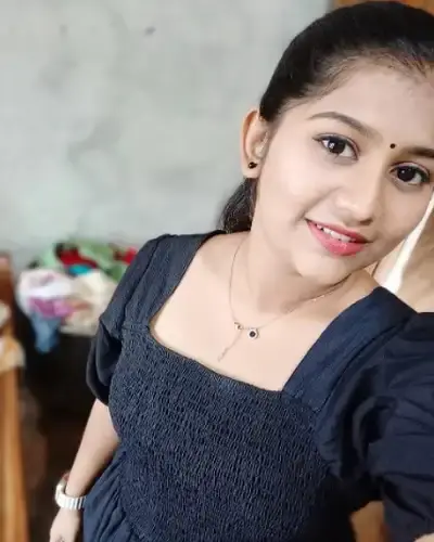 Escort In Nakhatrana